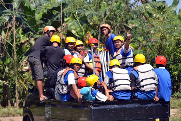 lombok-rafting2.jpg